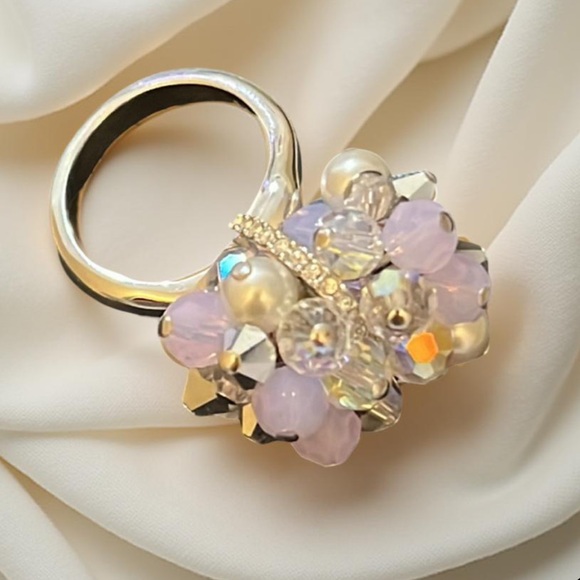 Vintage Swarovski Aura Borealis Crystal & Pearl Beaded Bow Ring - Picture 3 of 16